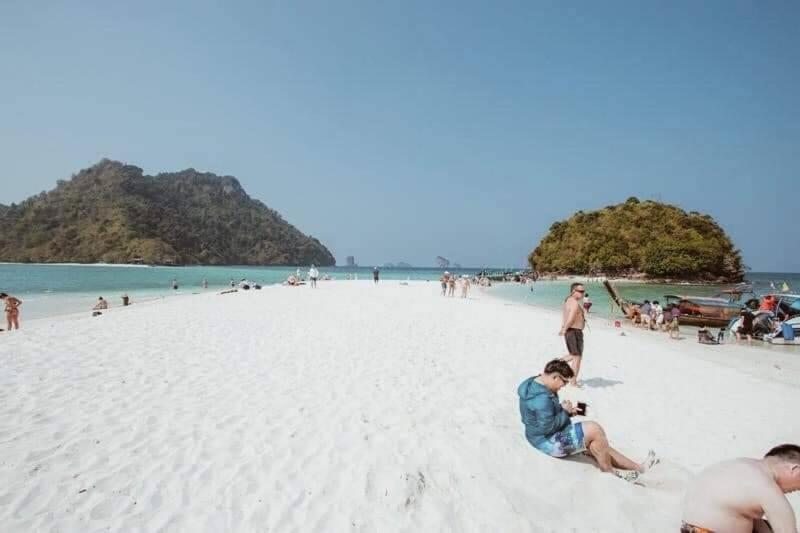 Areeya Phubeach Resort Coliving Coworking Ao Nang エクステリア 写真